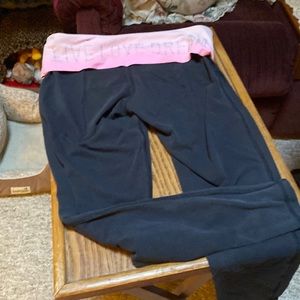 Aeropostale Black and Pink Lounge Pants